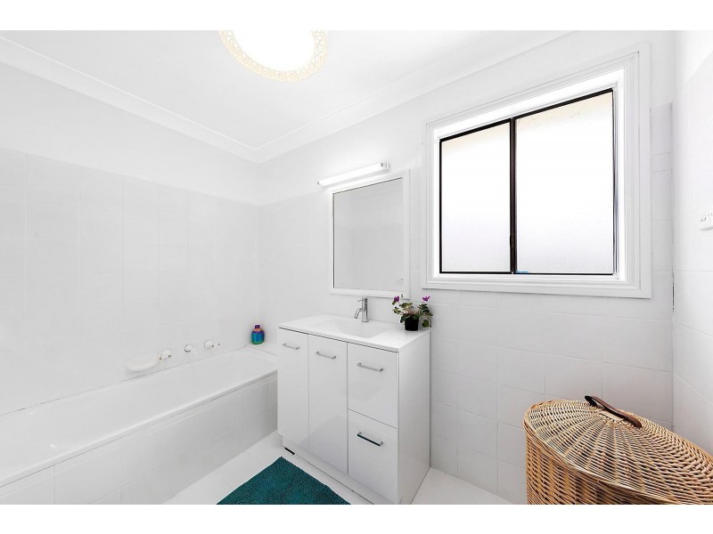 76 Mount View Road, Cessnock NSW 2325