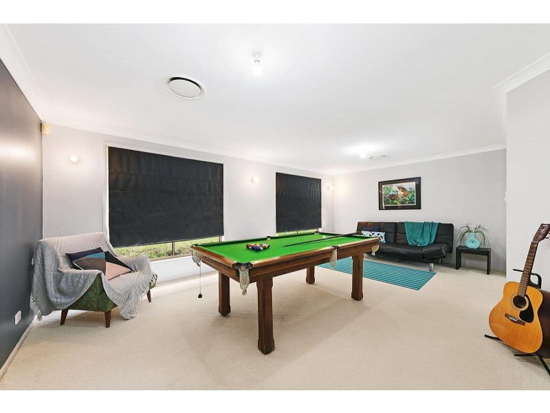 6 Stirling Street, Abernethy NSW 2325