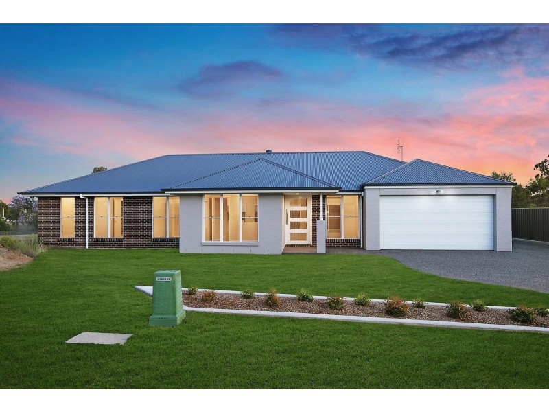 1/25 Woodlands Drive, Weston NSW 2326