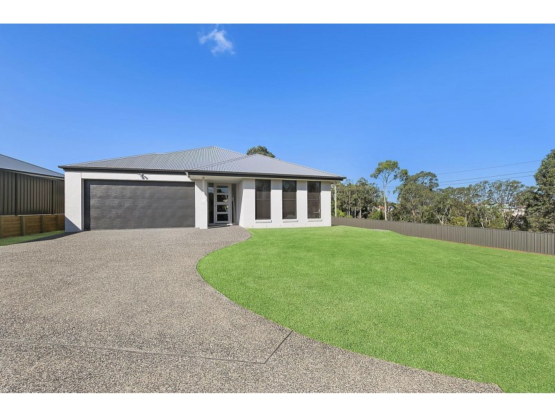 2/25 Woodlands Drive, Weston NSW 2326
