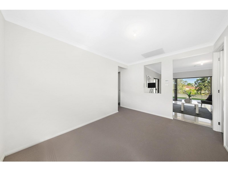 2/25 Woodlands Drive, Weston NSW 2326