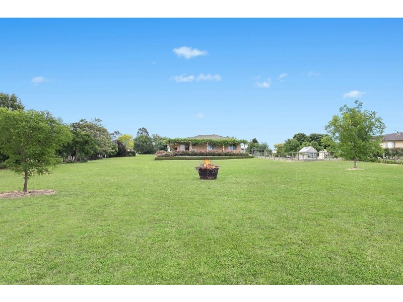 14 McKensey Street, Nulkaba NSW 2325