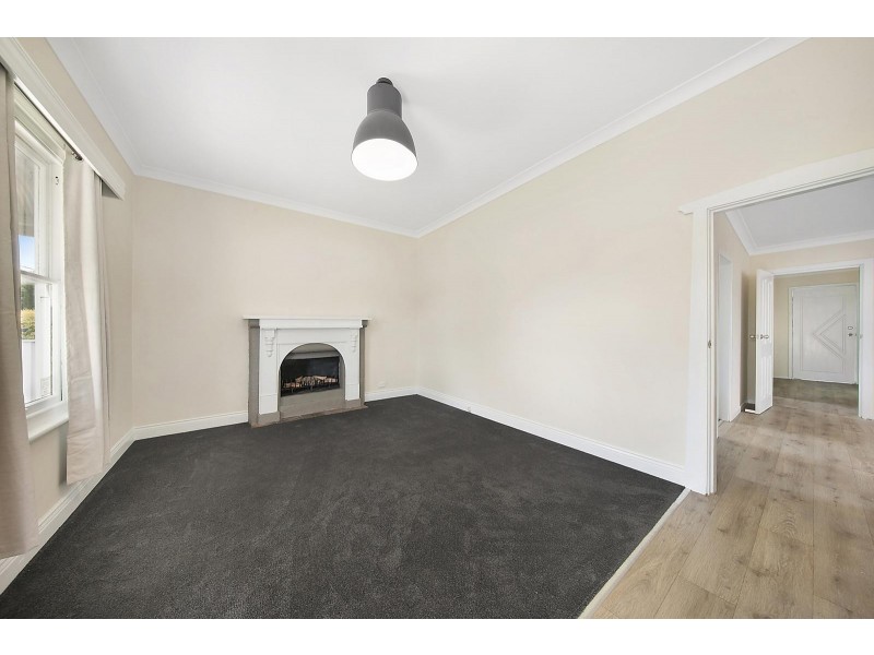 66 Government Road, Weston NSW 2326