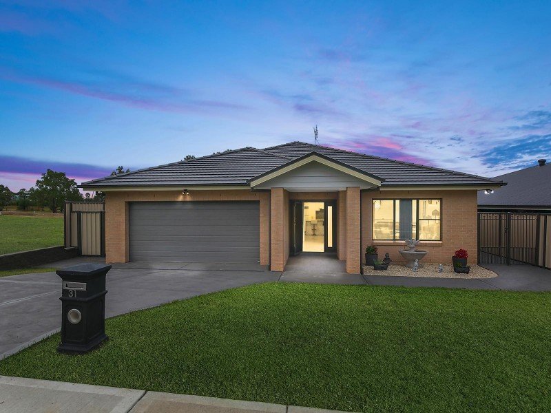 31 Portrush Avenue, Cessnock NSW 2325