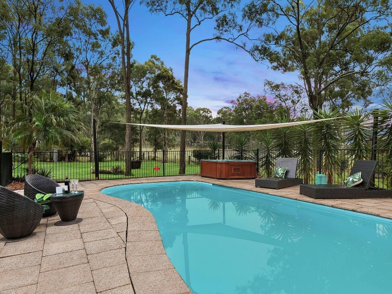 9 Tallowood Drive, Nulkaba NSW 2325