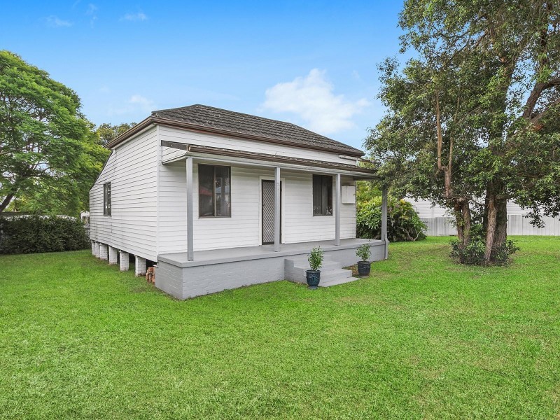 51 Deakin Street, Kurri Kurri NSW 2327
