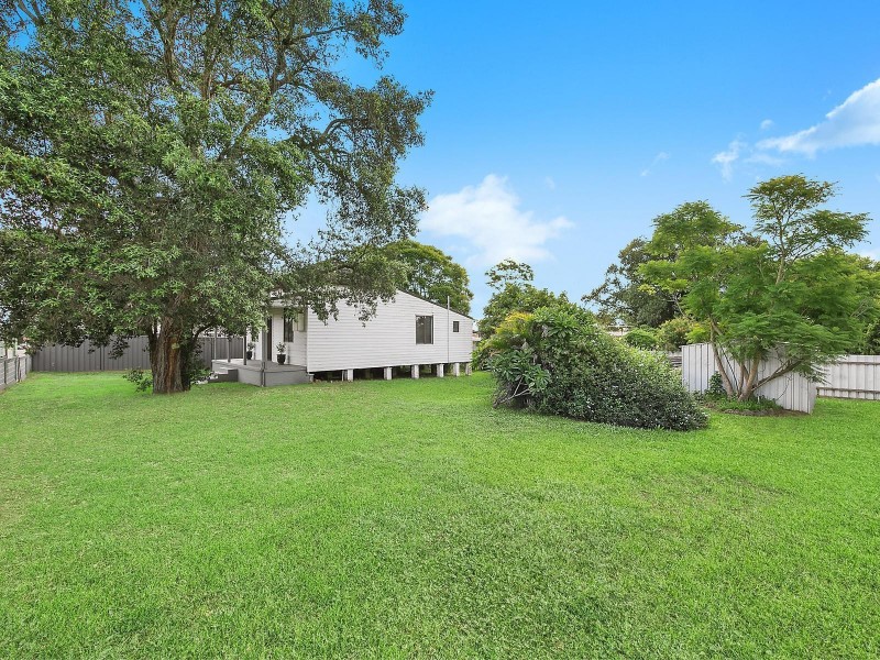 51 Deakin Street, Kurri Kurri NSW 2327