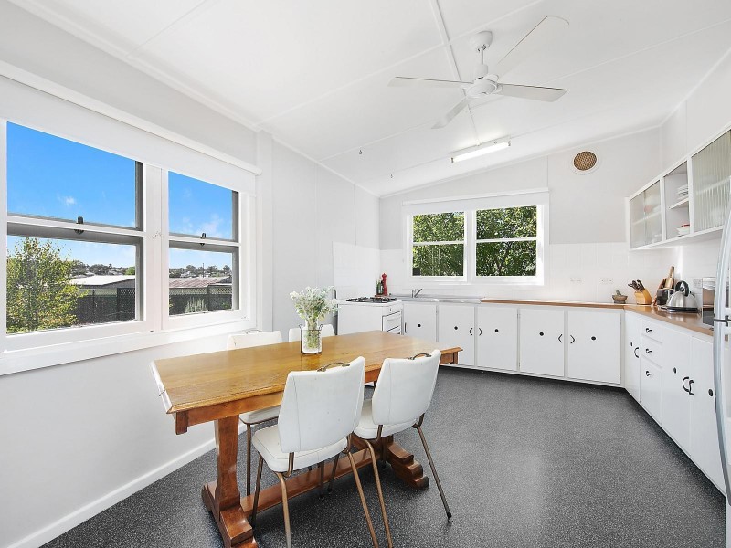 10 Gordon Avenue, Cessnock NSW 2325