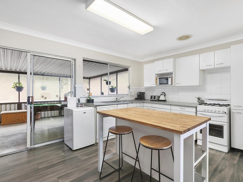 24 Cruickshank Street, Bellbird Heights NSW 2325