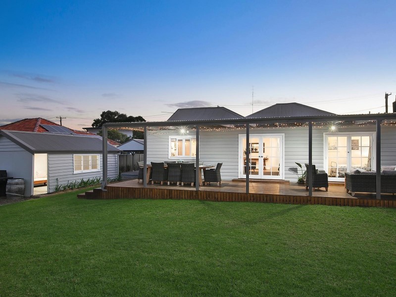 14 Church Street, Cessnock NSW 2325