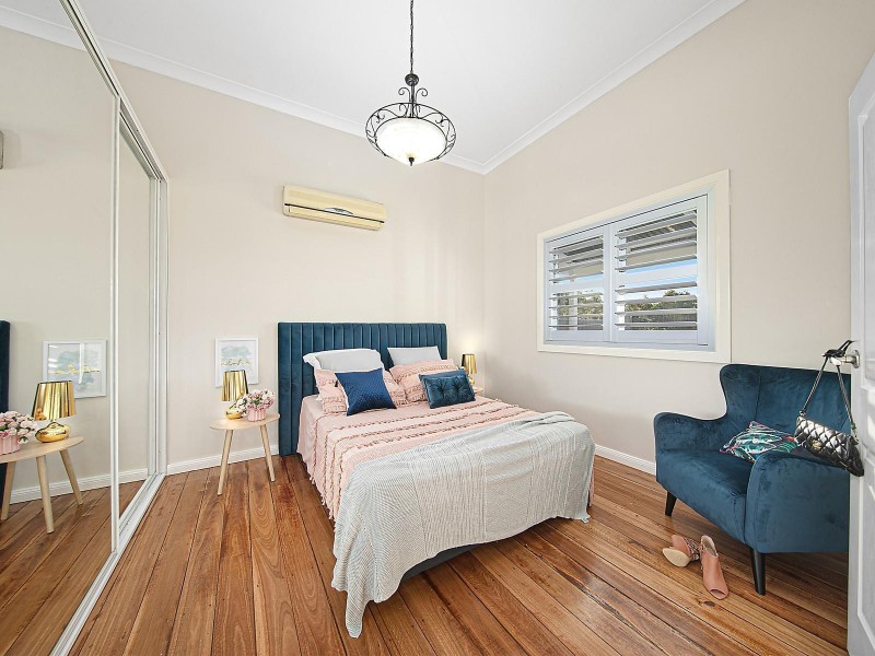 24 Melbourne Street, Abermain NSW 2326