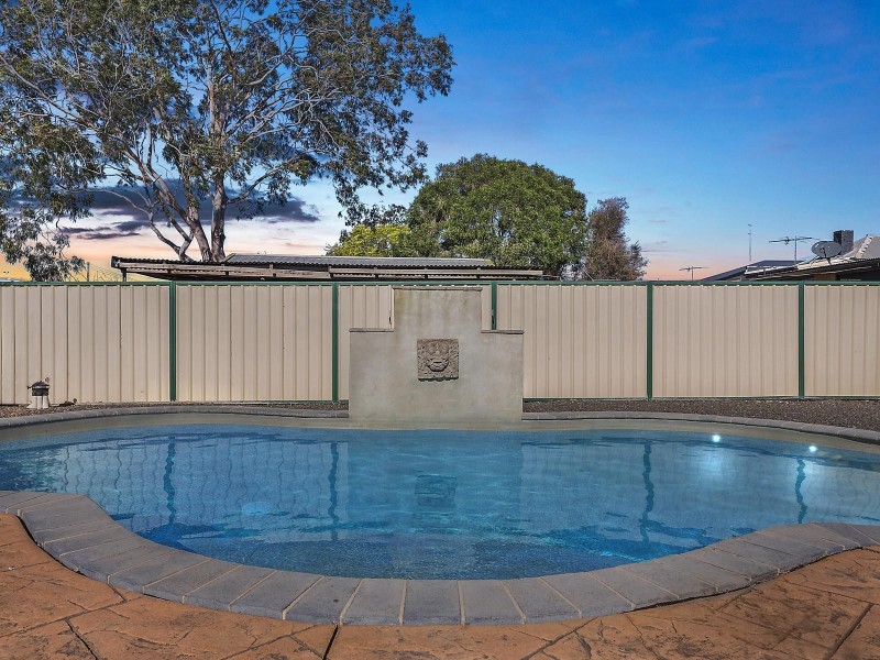 6 John Street, Cessnock NSW 2325