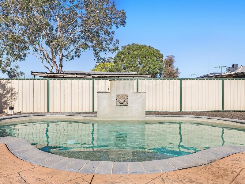 6 John Street, Cessnock NSW 2325