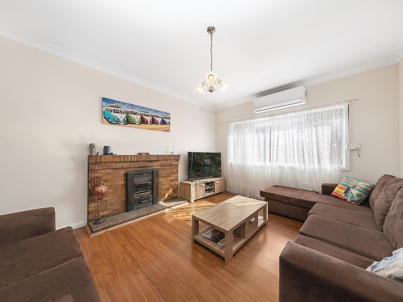 4 Orange Street, Abermain NSW 2326