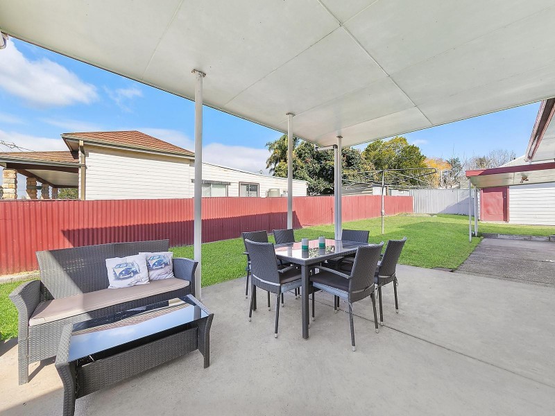 4 Orange Street, Abermain NSW 2326