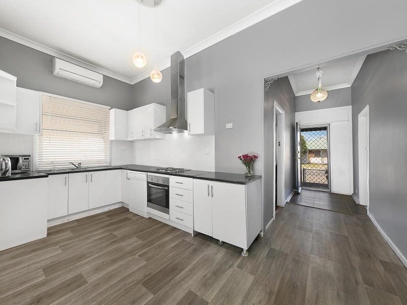 14 Margaret Street, Cessnock NSW 2325