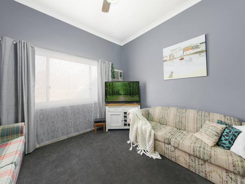 14 Margaret Street, Cessnock NSW 2325