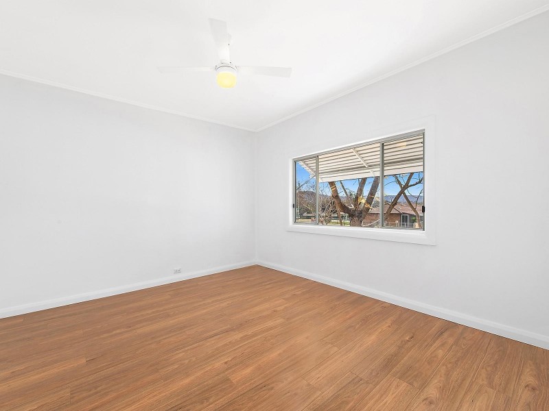 25 Wollombi Road, Cessnock NSW 2325