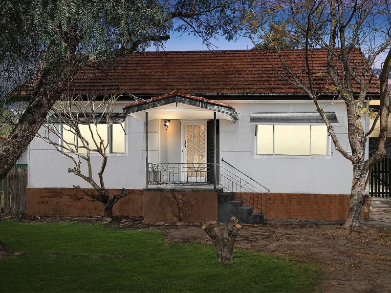25 Wollombi Road, Cessnock NSW 2325