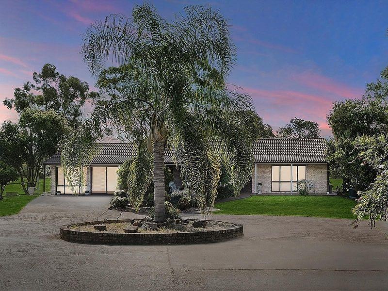 14 Queen Street, Abermain NSW 2326