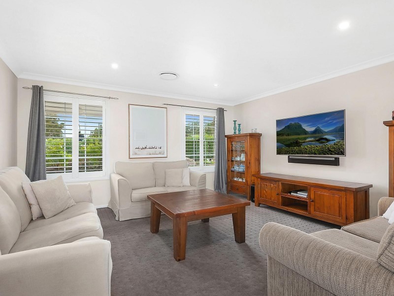 32 South Street, Ellalong NSW 2325