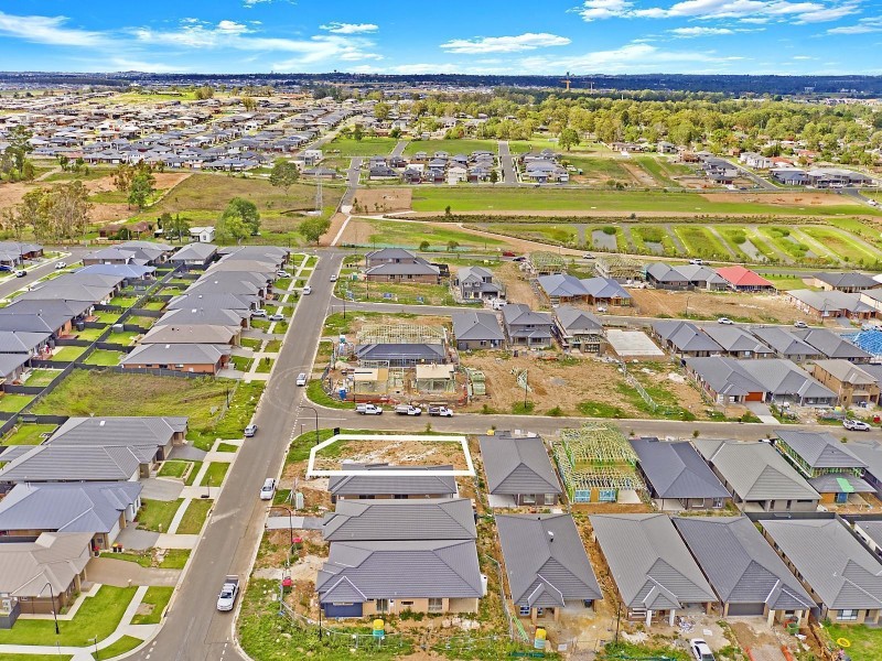 12 Piccadilly Street, Riverstone NSW 2765