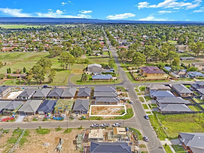 12 Piccadilly Street, Riverstone NSW 2765