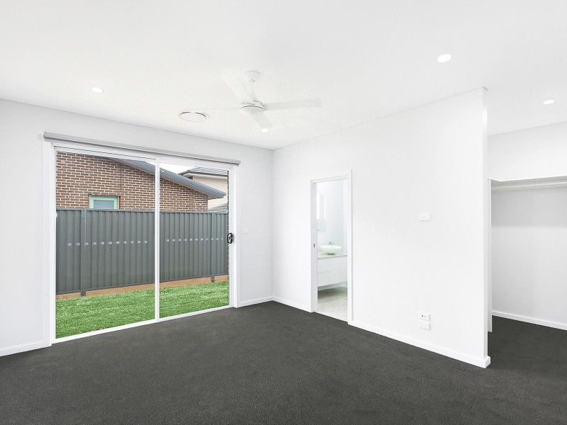 9 Oberon Street, Riverstone NSW 2765