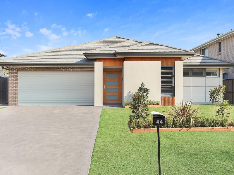44 The Cedars Avenue, Pitt Town NSW 2756