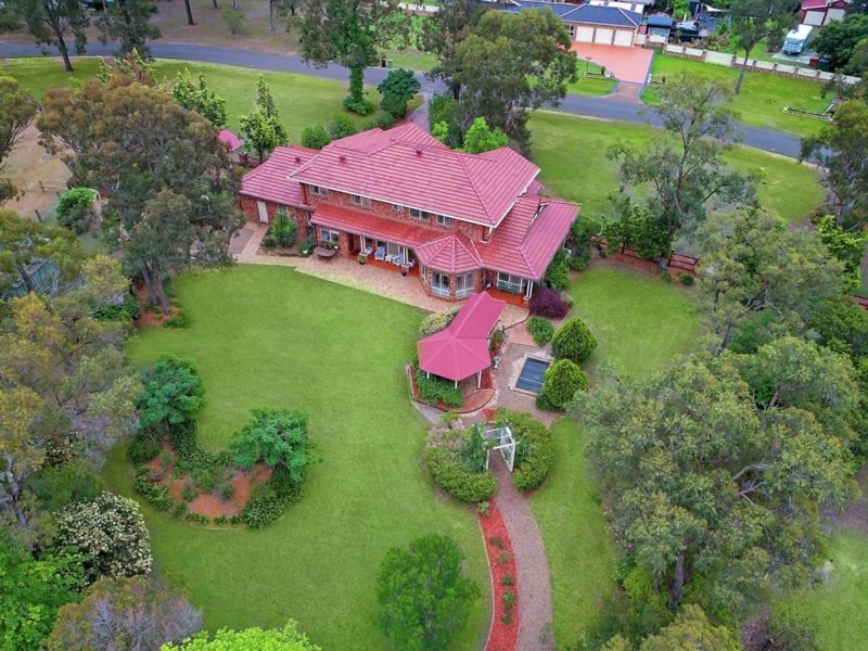 63 Wavehill Avenue, Windsor Downs NSW 2756