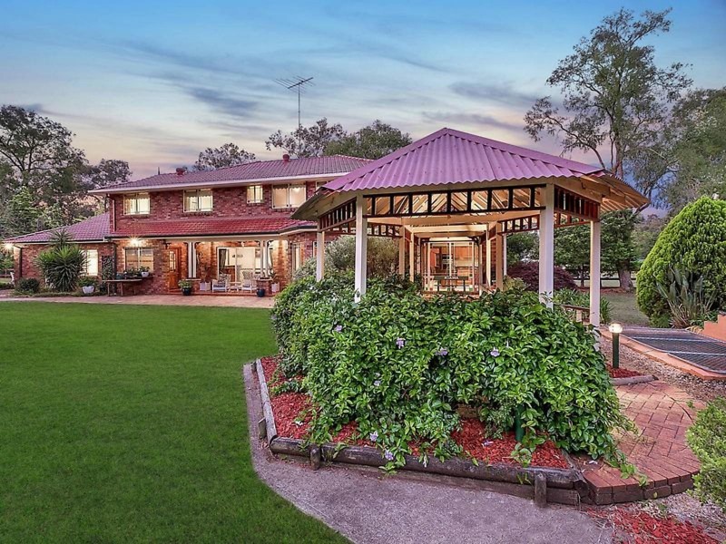 63 Wavehill Avenue, Windsor Downs NSW 2756