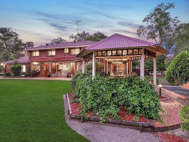 63 Wavehill Avenue, Windsor Downs NSW 2756