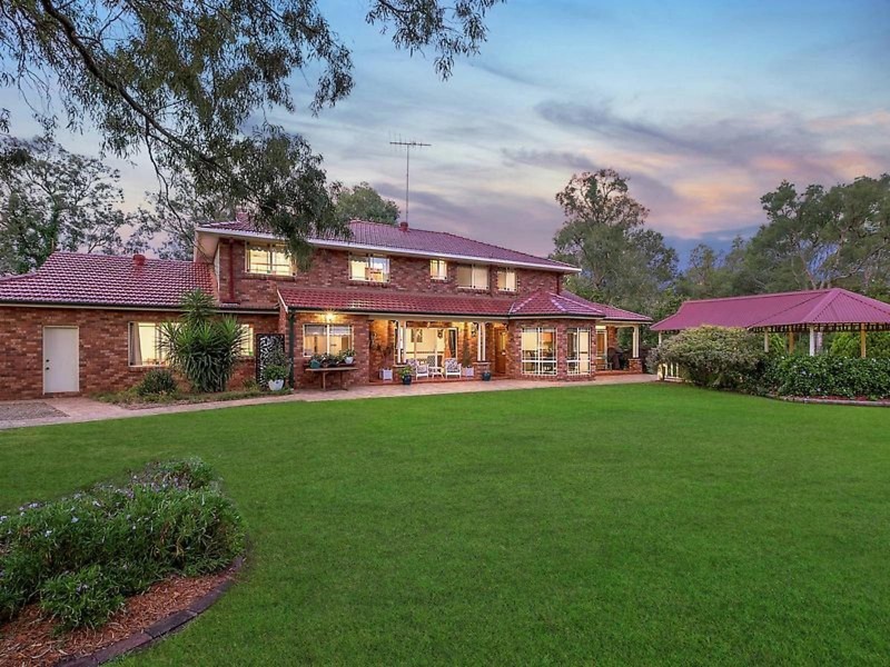 63 Wavehill Avenue, Windsor Downs NSW 2756