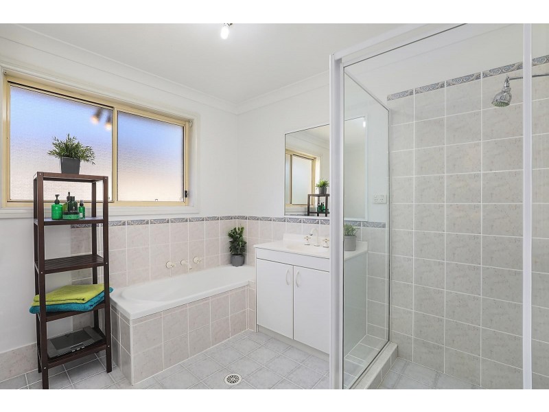 6 Prato Court, Glenwood NSW 2768