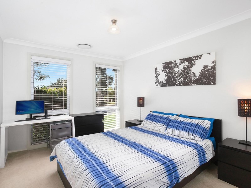 33 Ashtead Parade, Stanhope Gardens NSW 2768