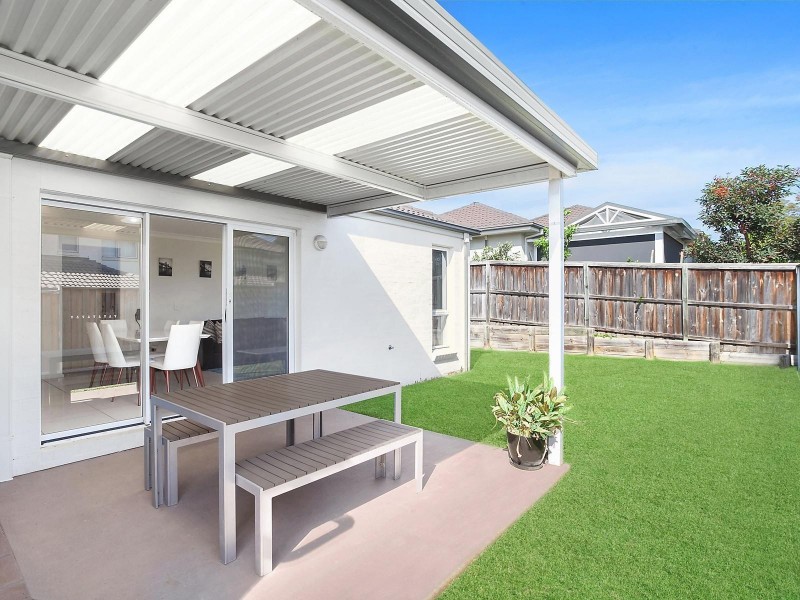 33 Ashtead Parade, Stanhope Gardens NSW 2768