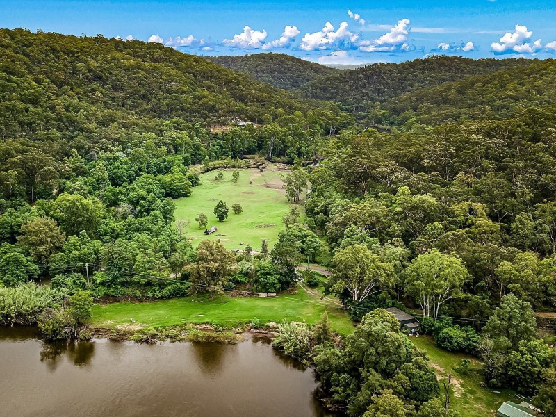 209 Greens Road, Lower Portland NSW 2756