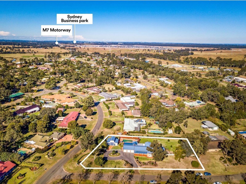 1 Oban Close, Windsor Downs NSW 2756