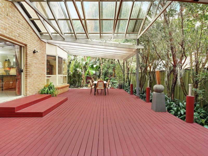 11 Tallowood Grove, Beaumont Hills NSW 2155