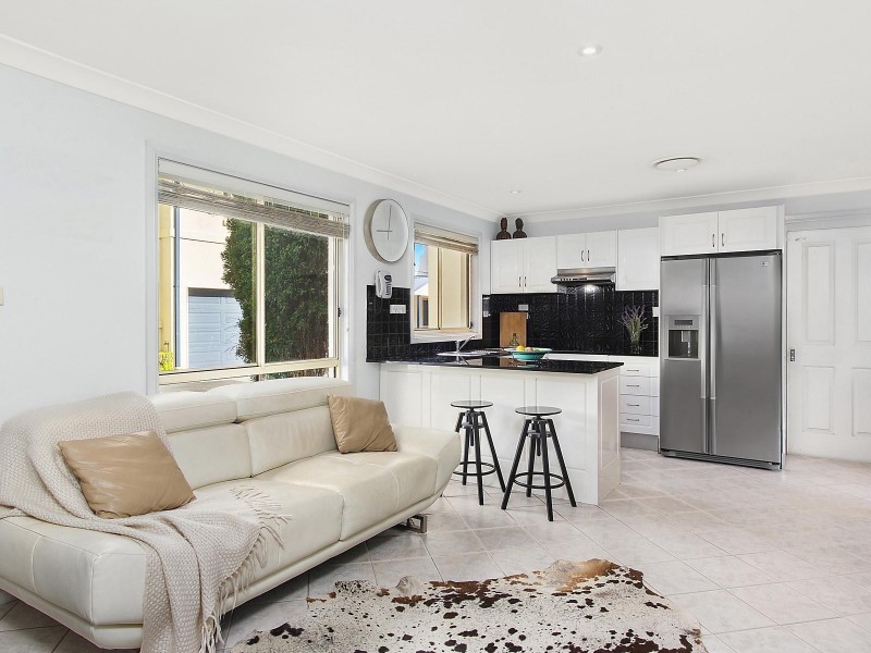 7/2 Stanbury Place, Quakers Hill NSW 2763