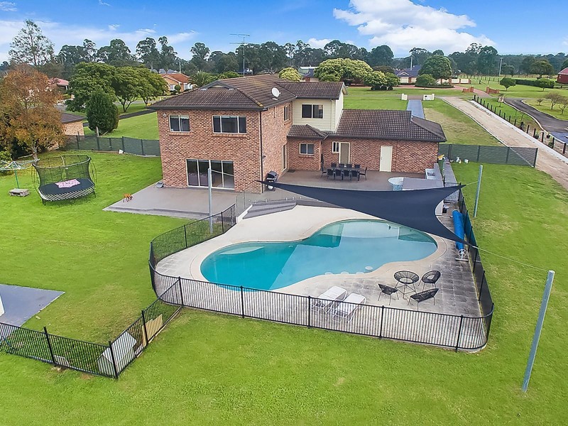 197 Willeroo Drive, Windsor Downs NSW 2756