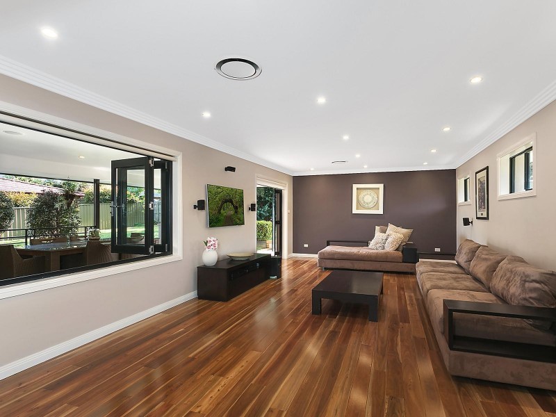 12 Leumeah Avenue, Baulkham Hills NSW 2153