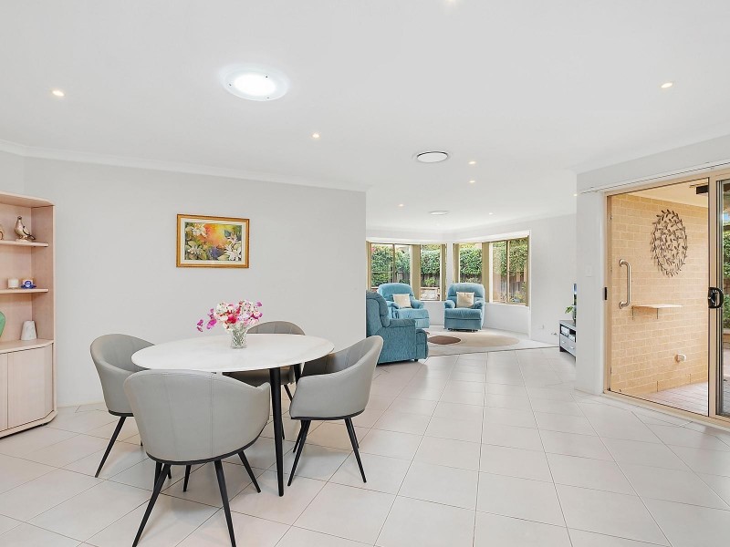 15 Purton Street, Stanhope Gardens NSW 2768