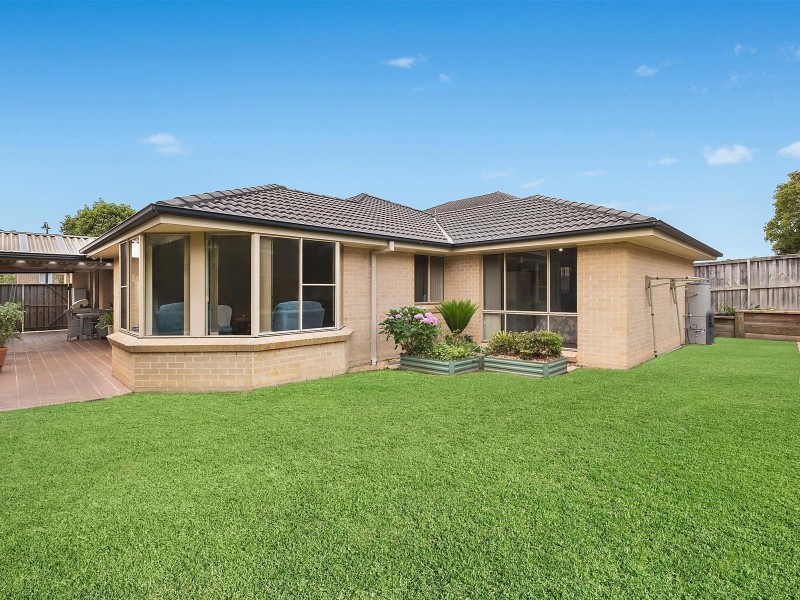 15 Purton Street, Stanhope Gardens NSW 2768