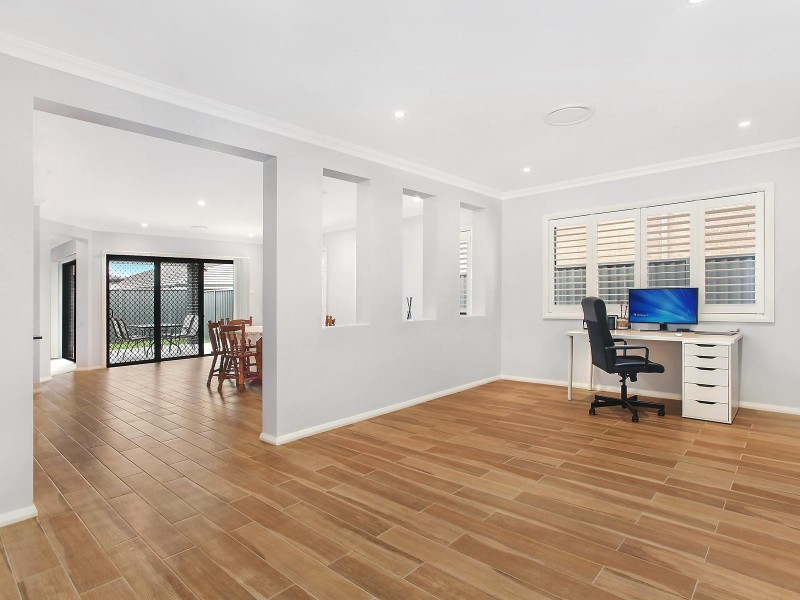 13 Titania Street, Riverstone NSW 2765