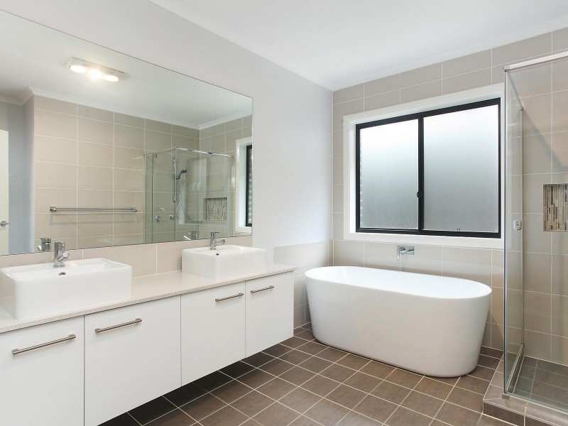 13 Titania Street, Riverstone NSW 2765