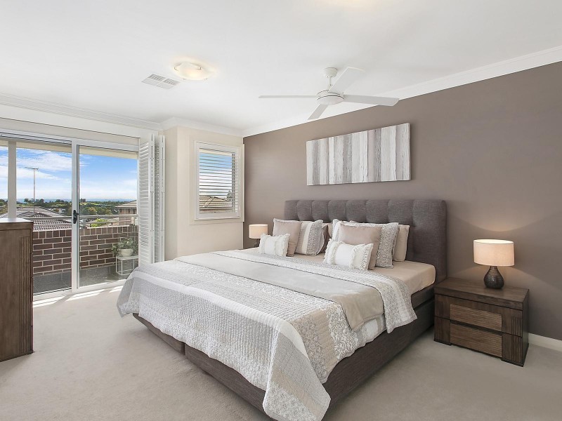 6 Chessington Terrace, Beaumont Hills NSW 2155