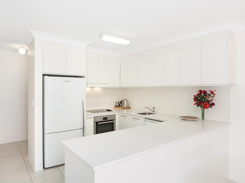 2/57 Avoca Drive, Avoca Beach NSW 2251