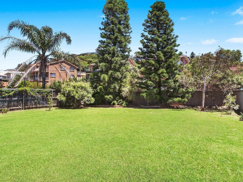 226 Del Monte Place, Copacabana NSW 2251