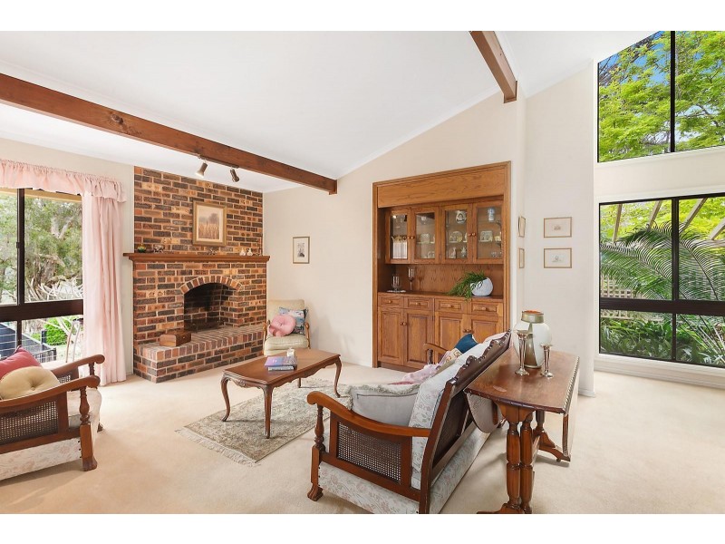 291A The Round Drive, Avoca Beach NSW 2251